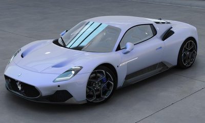 Maserati MC20 2023 SCREEN 1