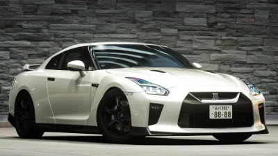 Nissan GT-R Premium Edition (3)